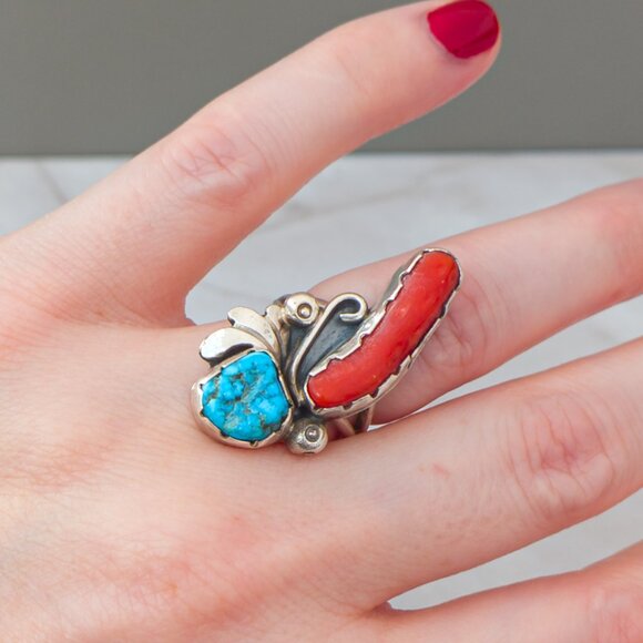 Vintage Sterling Silver Turquoise & Coral Ring – Navajo-Style Split Shank - Picture 10 of 11